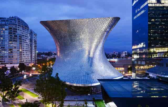 Soumaya Museum: Free art and educational activities in CDMX