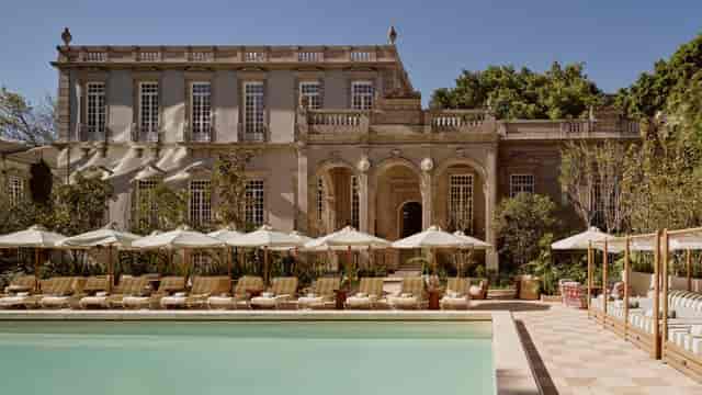 Luxury hotel pool venue for executive retreats and exclusive product launches.