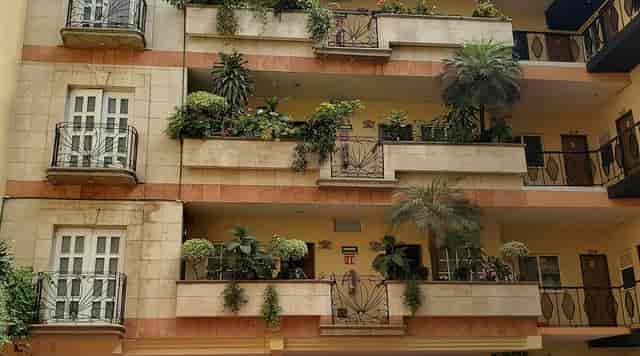 Hotel Santa Maria Mexico City, tiered balcony venue for boutique outdoor events and networking.