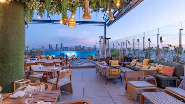 Roof Top Lounge