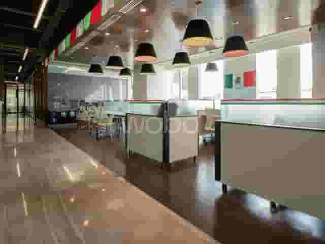 CORPORATE ROOM