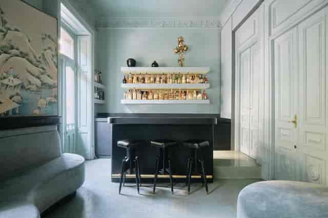High-end lounge in Rosetta for executive receptions and boutique networking events.