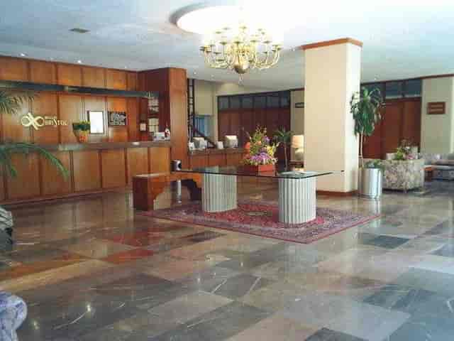 Hotel Bristol penthouse lobby for corporate events and conference registration.
