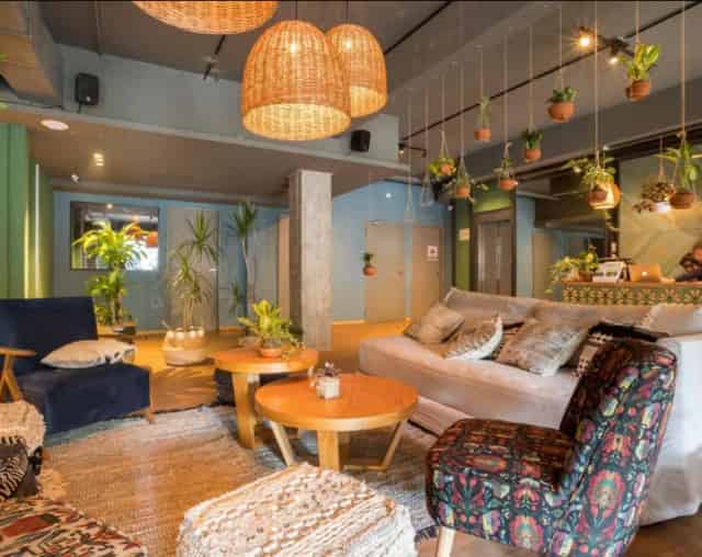 Chic Rooms