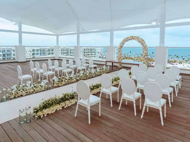 Dining Venues