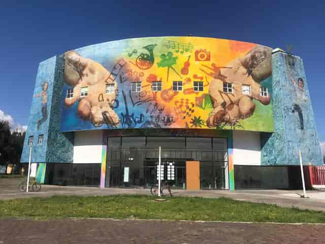 Artistic cultural center for creative workshops and gallery exhibitions.