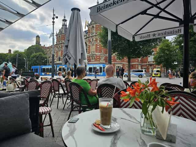 Cafe