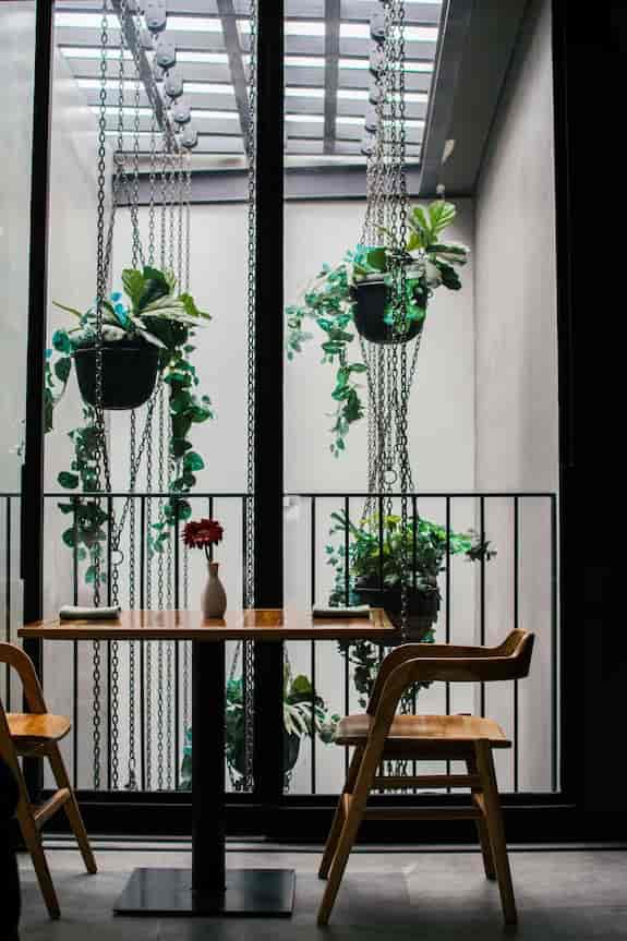 Biophilic breakout space at Umbral Hilton for networking and VIP meetings.