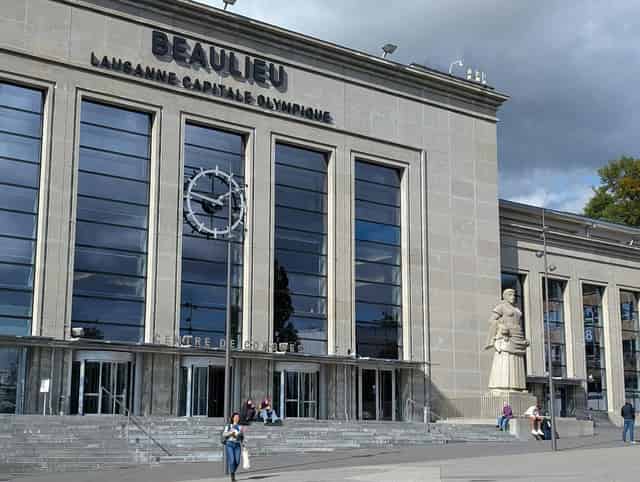 Exhibition and trade center
