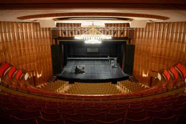 Beaulieu Lausanne theater with proscenium stage for keynote events and plenary sessions.
