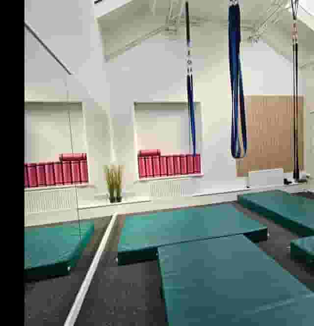 GFFDamian Dance Studio