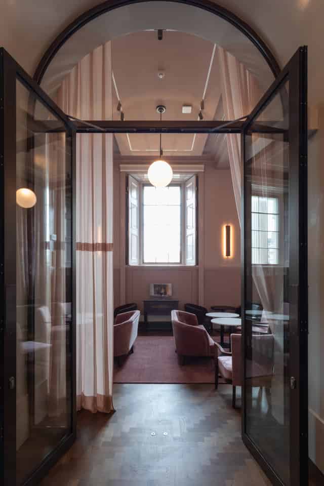 Supporters' House Salon