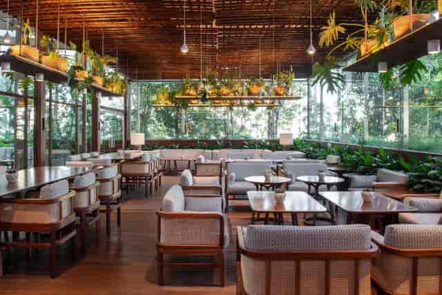 Belem I venue at SANA Malhoa Hotel, modern space for corporate meetings and gatherings.