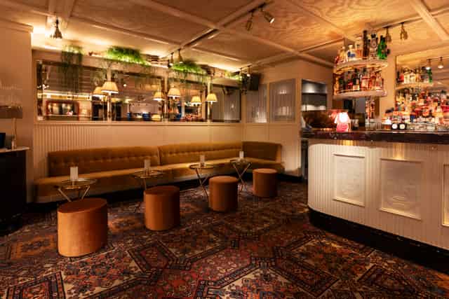 Louie Restaurant