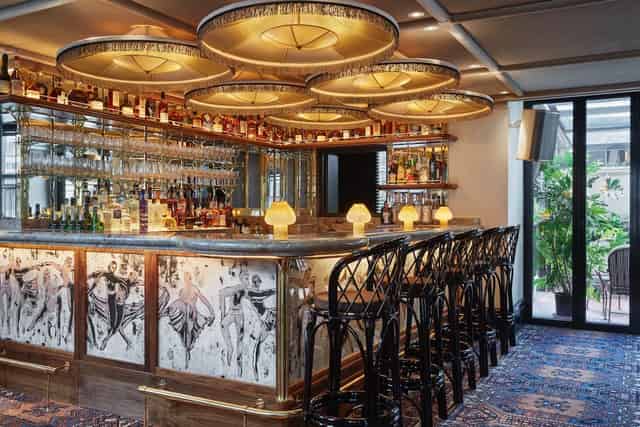Alligator Bar