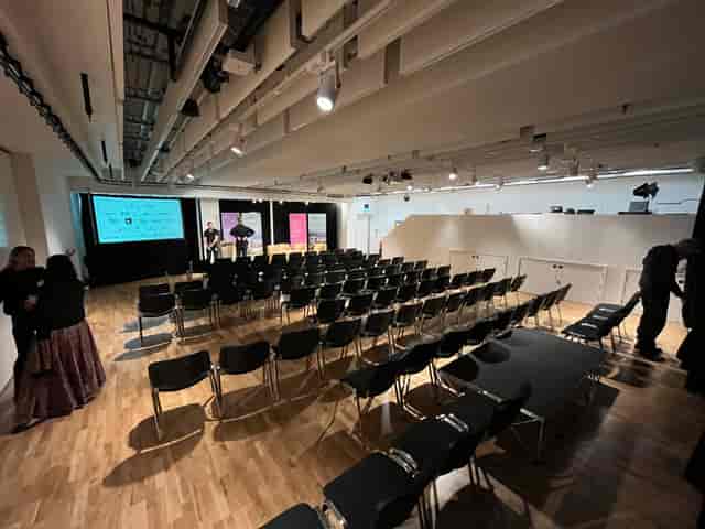 Nica's Bar & Studio event space in London, ready for presentations and networking.