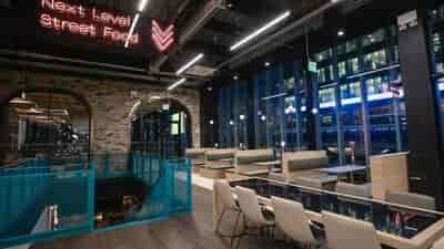 Modern event space in The Colonnade, Canary Wharf, perfect for networking and gatherings.