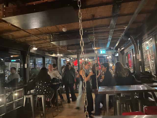Indoor Middle Deck