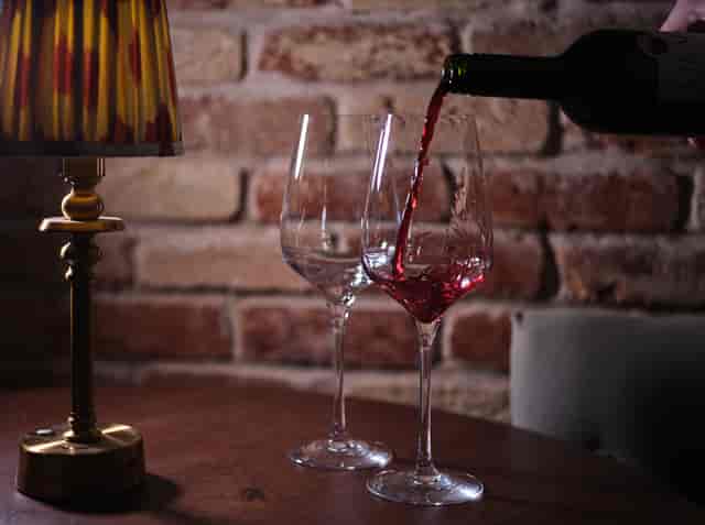 Elegant Salt Bar setting with wine, perfect for intimate networking events.