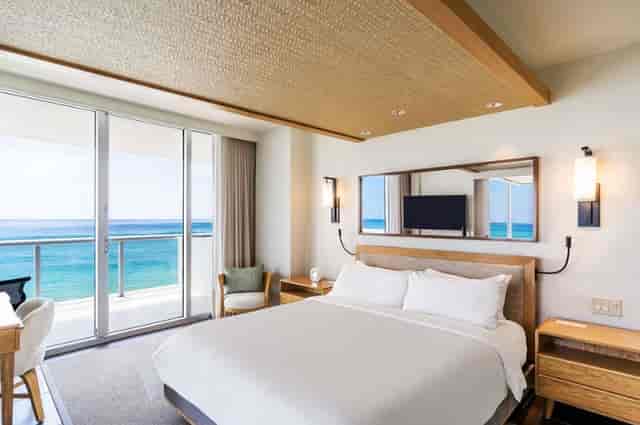 Oceanfront luxury venue at Eden Roc Miami Beach for high-end incentive travel and corporate events.