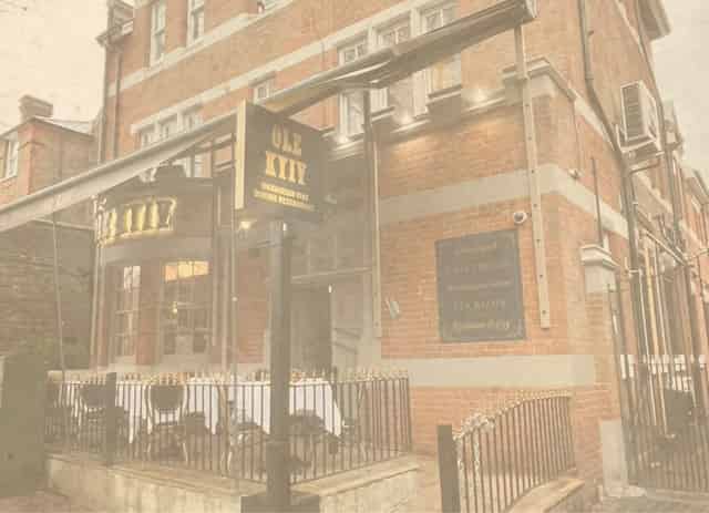 Bar & Grill