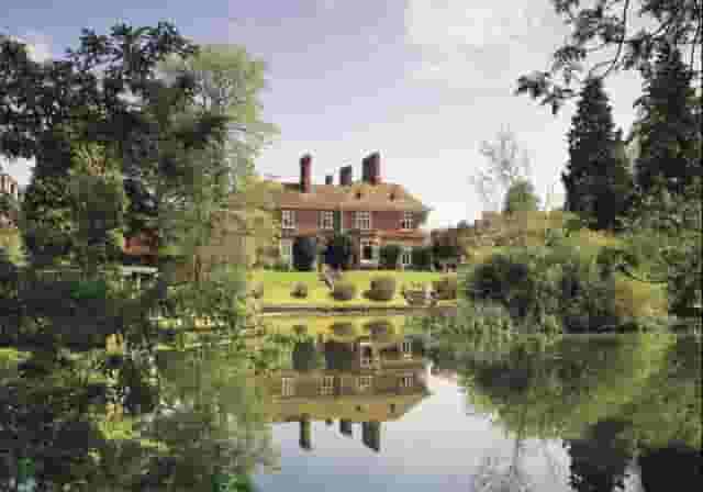 Lakeside Suite