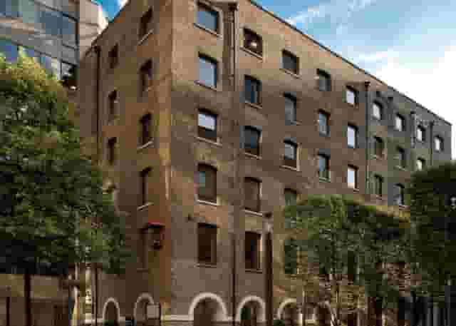 Sir Devonshire Square