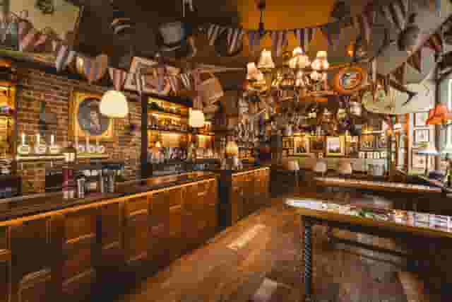 Mr Fogg's Hat Tavern