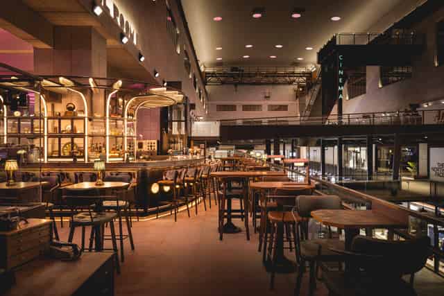 Semi Private Hire 31-100 Guests