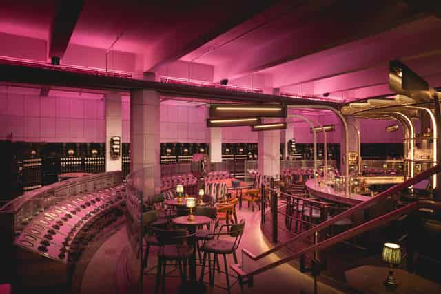 Semi Private Hire 31-100 Guests