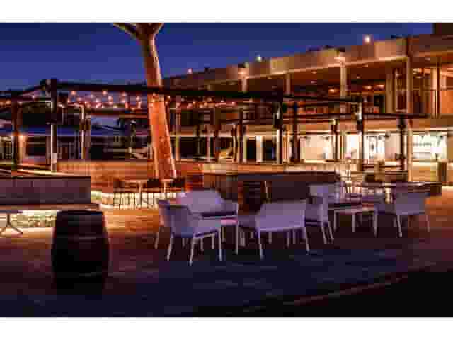 America's Cup Cocktail Lounge