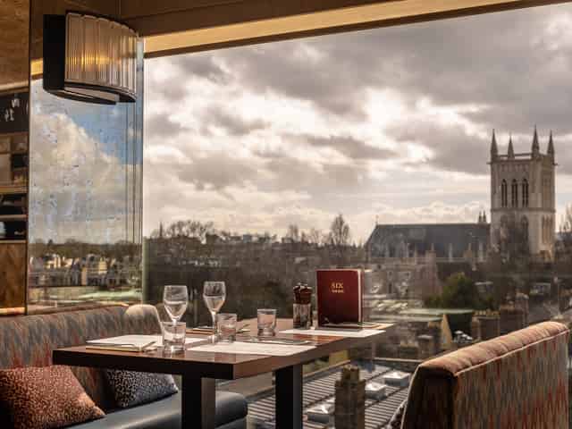 SIX Brasserie