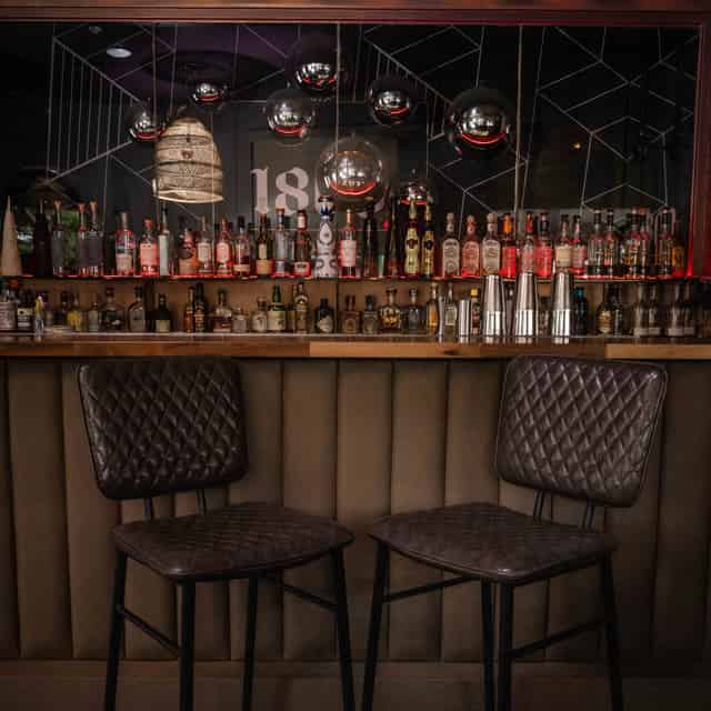 Cocktail Bar (Upstairs)