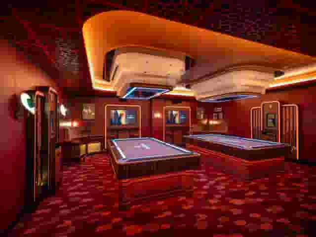 The Queen Vera Suite
