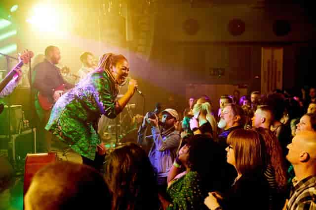 Main Stage at Metronome during dynamic live performance, vibrant lighting, unforgettable events.