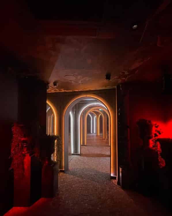 Selene (Main Room)