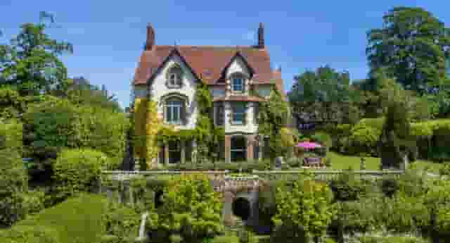 The Lost Manor