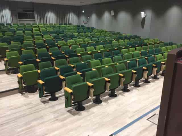 NH Koningshof auditorium, lecture hall, conference