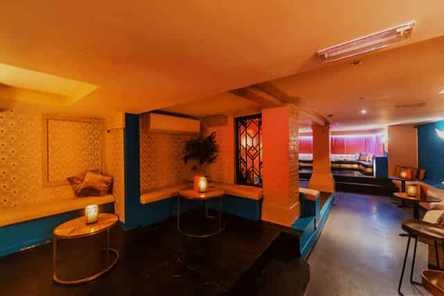 The Deco Lounge