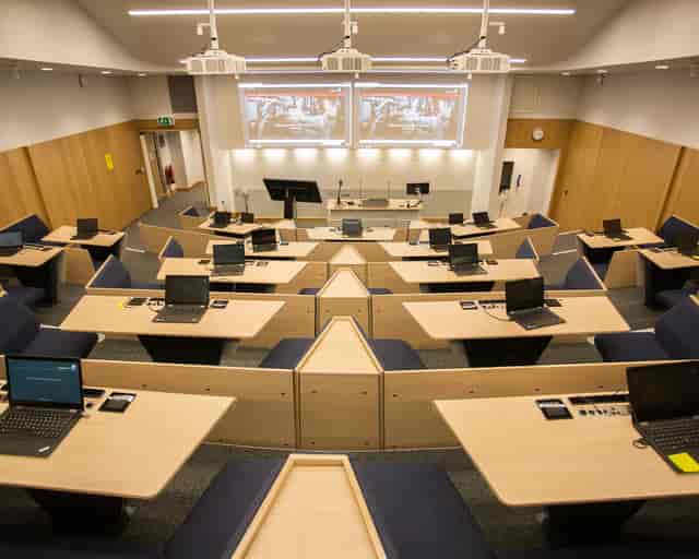 Camden Gateway modern training suite, AV, seminar, conference