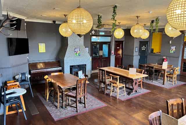Main Bar & Dining Area