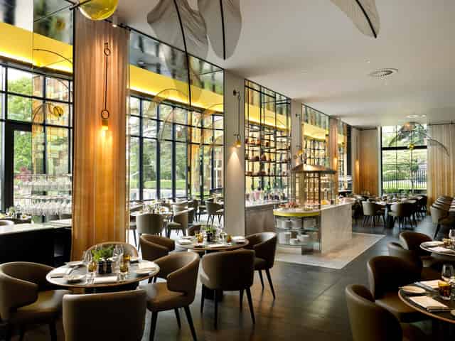 Main Bar & Dining Area