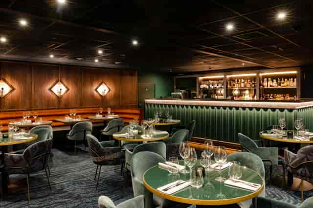 Chic private dining Glasshouse, plush seating, executive event