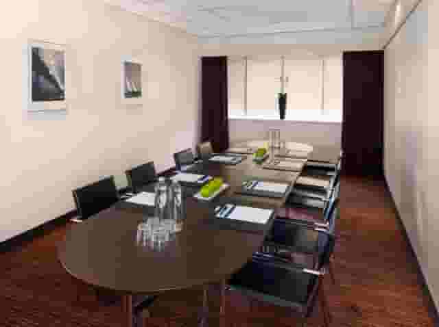 Park Suite 1