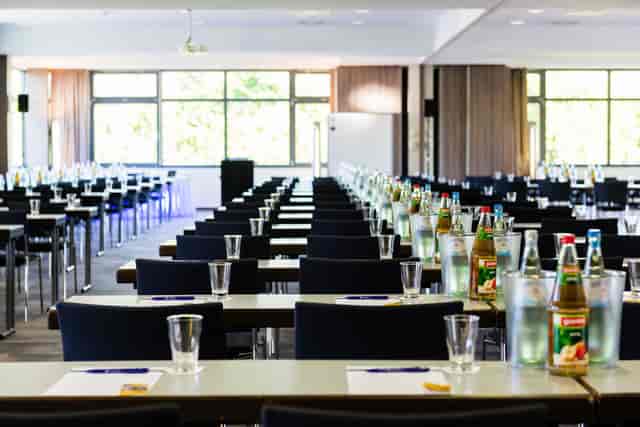 Klio Trier conference setup, plenary room, natural light
