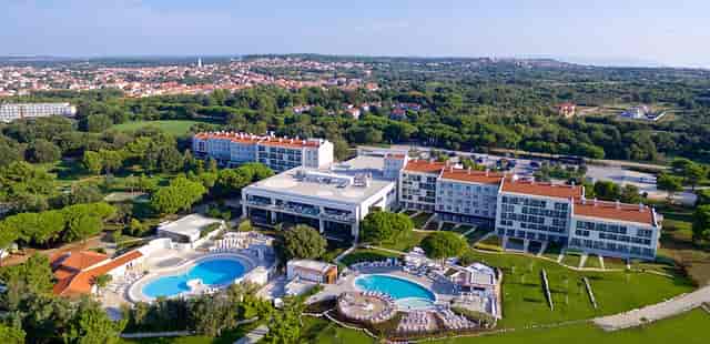 Park Plaza Medulin resort, pools, event venue