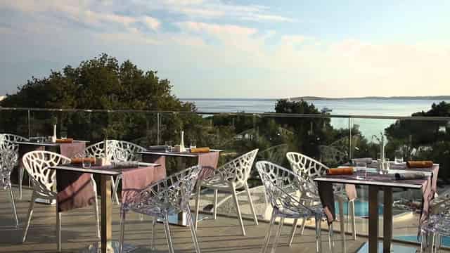 Lungomare Bar & Restaurant