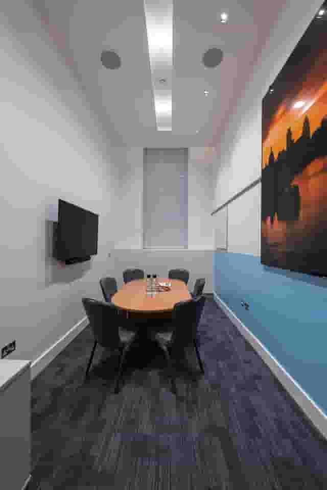 Kao Room