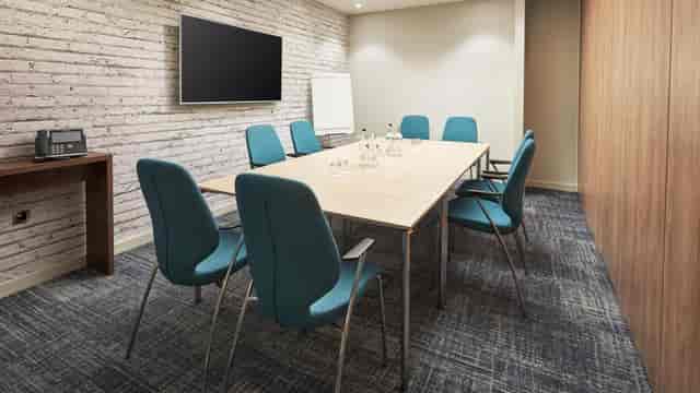 Lucky 8 Hotel meeting room, modern, AV, board meeting, presentation