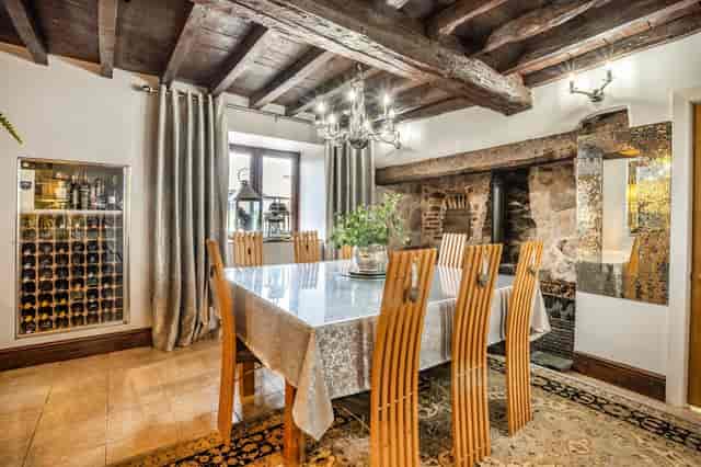 Rustic dining room, Great Alder House, intimate meeting, private event
